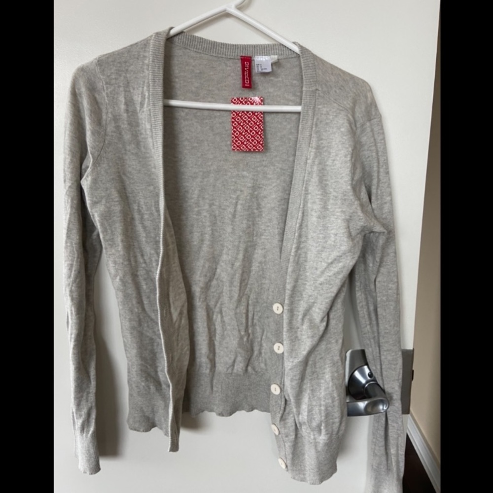 BNWT H&M cardigan 100% cotton size S